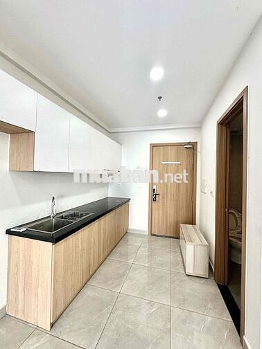 CHO THUÊ CĂN STUDIO LEGACY 33m2 NHÀ TRỐNG NỘI THẤT CƠ BẢN Ở ĐC 1-3NG