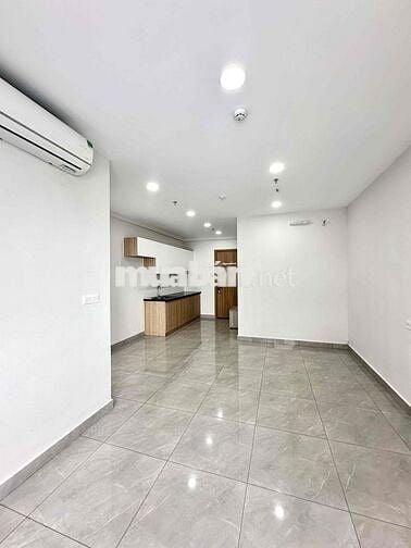 CHO THUÊ CĂN STUDIO LEGACY 33m2 NHÀ TRỐNG NỘI THẤT CƠ BẢN Ở ĐC 1-3NG