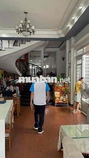 Cho thuê nhà 5 tầng đường phan đăng lưu