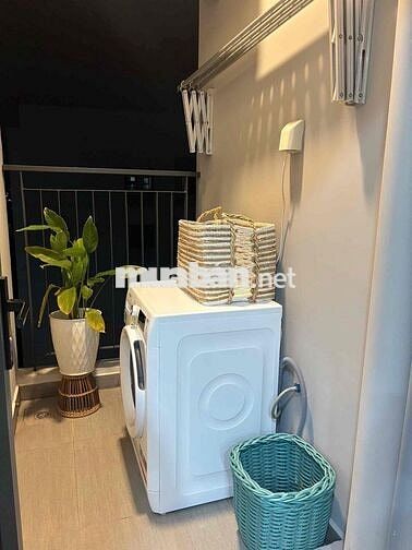 CHO THUÊ CĂN STUDIO LEGACY 33m2 NHÀ TRỐNG NỘI THẤT CƠ BẢN Ở ĐC 1-3NG