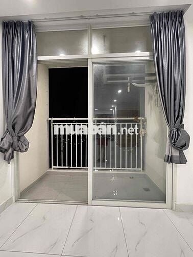 Bán căn góc 60m2 2pn 2wc bacol đông nam view sông như hình