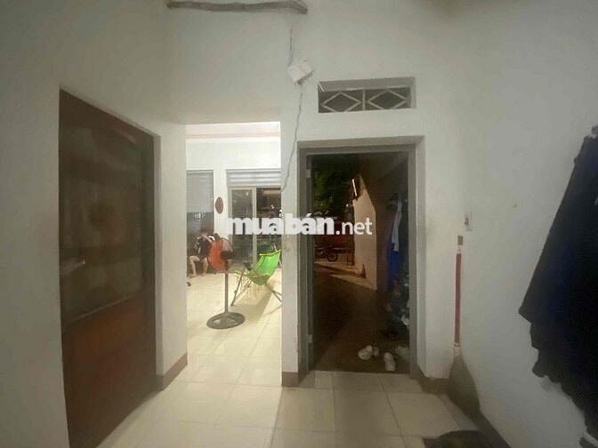 BÁN NHÀ MẶT TIỀN SƠN THUỶ SÁT BIỂN, VỊ TRÍ ĐẸP