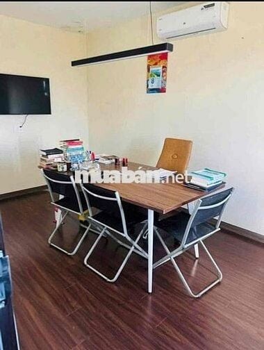 Villa Hồ Bơi Khu Đô Thị FPT giá siêu tốt.