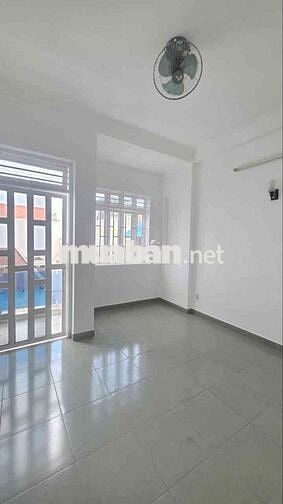 GIÁ TỐT NHÀ TRUNG TÂM TÂN PHÚ -DT SÀN 185m2 -5PN - HẺM OTO THÔNG -7.1T