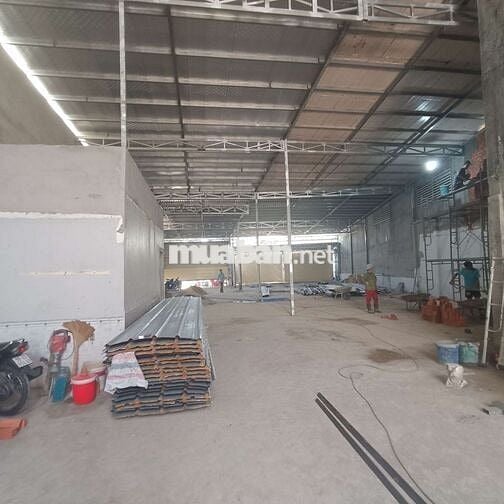 Kho Xưởng 800m2 Mặt Tiền QL1A cont 24h