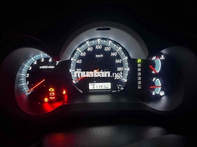 Toyota Fortuner TRD Sportivo 2014 Trắng 61.141 km