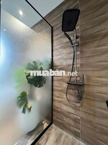 Khai trương căn hộ ban công gần Kiều By Kita mặt tiền Trần Hưng Đạo Q5