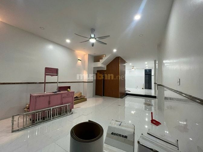 Bán nhà khu dân cư Xuân Thới Đông, đường Số 2, Hóc Môn.