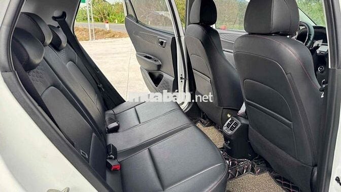 Hyundai Grand i10 2023 1.2 AT Full 35.000km