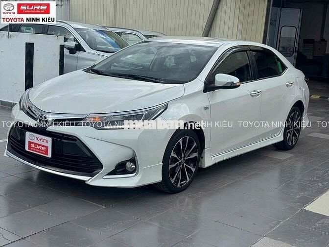 Toyota Altis 1.8G 2020 Trắng 44.000 km
