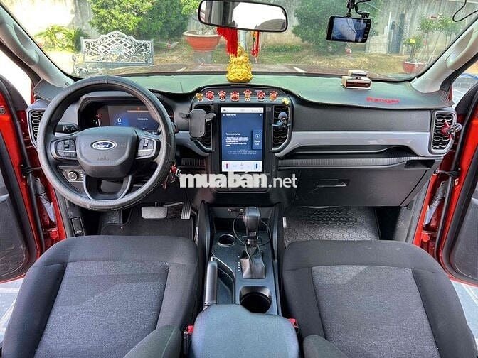 Ford Ranger XLS AT 2022 12000 km Đỏ