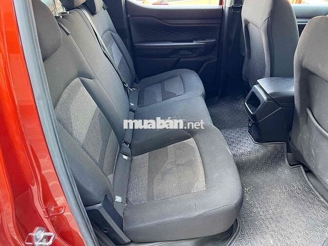 Ford Ranger XLS AT 2022 12000 km Đỏ