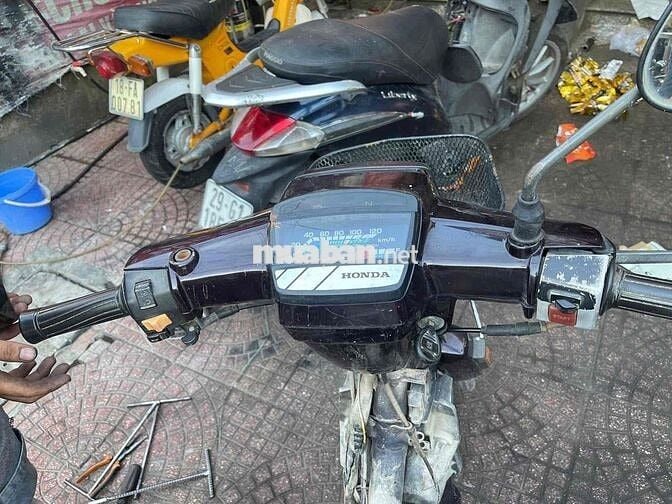 Honda Dream 97cc Đen