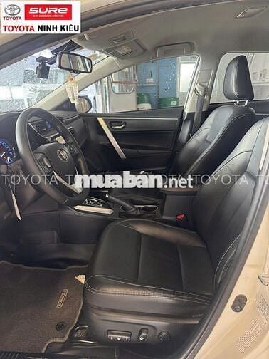 Toyota Altis 1.8G 2020 Trắng 44.000 km
