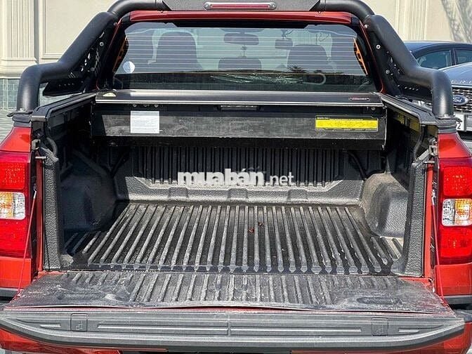 Ford Ranger XLS AT 2022 12000 km Đỏ