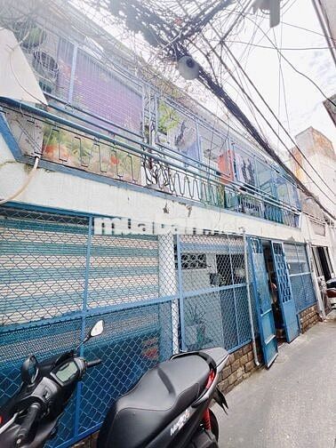 HẺM 1 XẸT TÔN ĐẢN Q4- 68m2- NGANG 7,5m- 2 TẦNG- KO QH