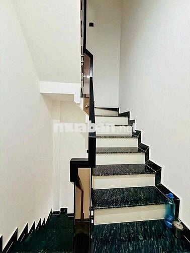 NHÀ MỚI 100% TÔN ĐẢN, QUẬN 4 HTN 3,5 4 TẦNG 29m2 Chỉ 4,85 TỶ TLCC