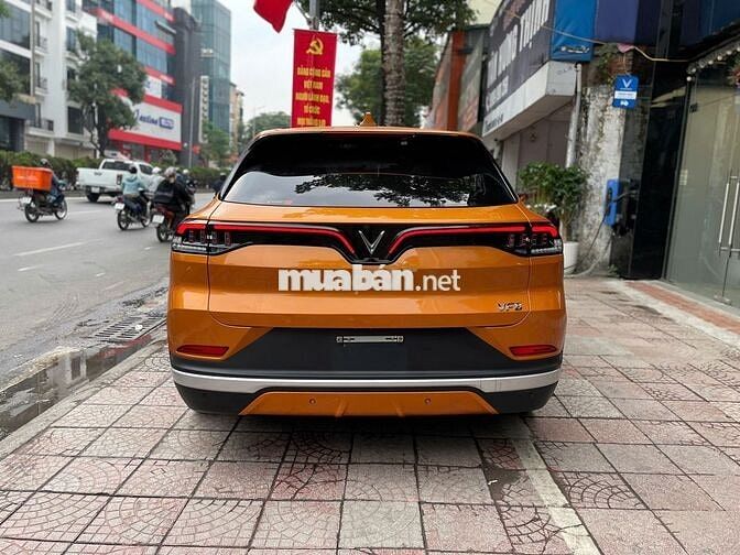 Vinfast VF8 Plus Cam-Pin SDI màu Cam 60000 km