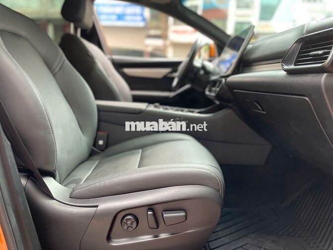 Vinfast VF8 Plus Cam-Pin SDI màu Cam 60000 km
