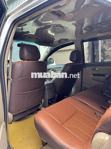 Toyota Fortuner 2013 Số sàn Dầu Bạc