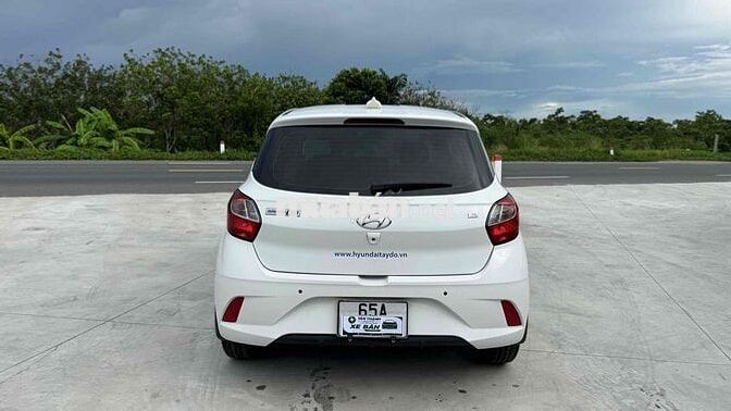 Hyundai Grand i10 2023 1.2 AT Trắng 35.000km
