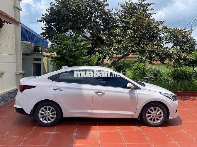 Hyundai Accent AT 2022 Trắng Tự động Xăng