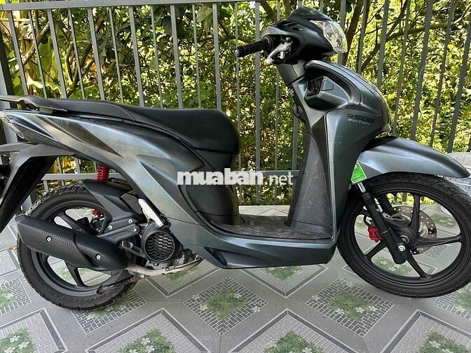 Honda Vision Bản đặc biệt thể thao bánh lớn 2023