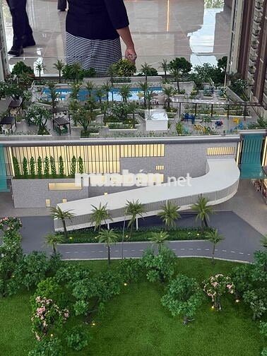 Cho thuê mặt bằng kinh doanh 250m2 ở trung sơn
