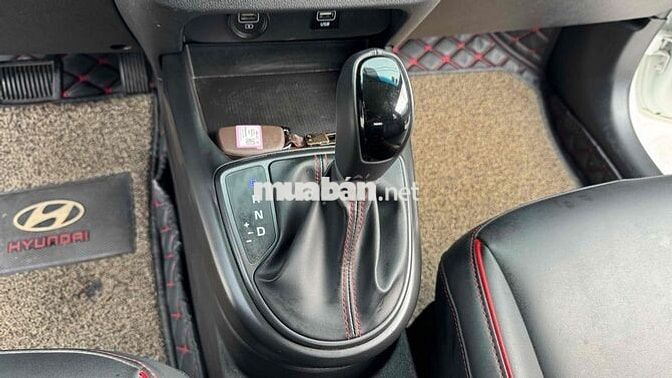 Hyundai Grand i10 2023 1.2 AT Trắng 35.000km