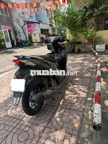 Honda Vario 150 Vàng cát 118 vạn. Xe văn phòng