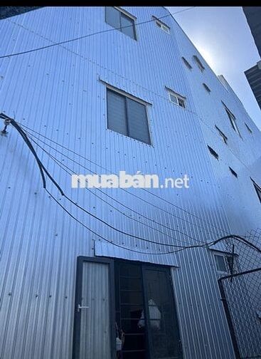 CẦN BÁN DÃY TRỌ 3 TẦNG NGAY BẾN XE
