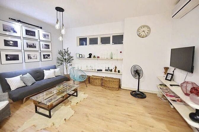 CHUYỂN RA BẮC NHƯỢNG CĂN HỘ 2PN 75M2 FULL NỘI THẤT TẦNG CAO VIEW ĐẸP