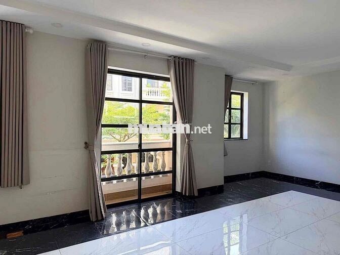 CHO THUÊ BIỆT THỰ CAO CẤP CÓ THANG MÁY – CITYLAND PARK HILLS, GÒ VẤP
