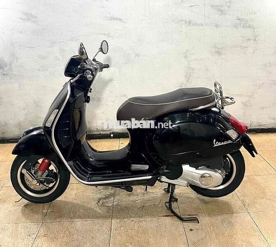 Piaggio Vespa GTS 2016 Đen