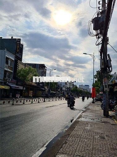 MBKD MẶT TIỀN ĐƯỜNG LÊ VĂN QUỚI THÔNG SUỐT CÓ PHÒNG Ở LẠI