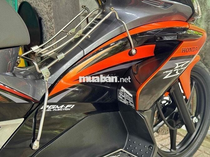 Airblade Fi Thái 2009 Cam Đen Bs 65E1-172.72