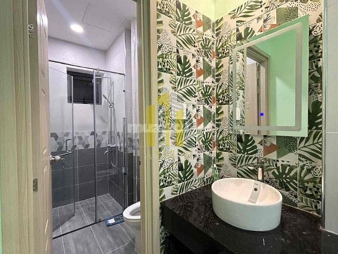 Nhà Phố Hiện Đại Full Nội Thất 4PN - Có Sân Giá 19 Triệu