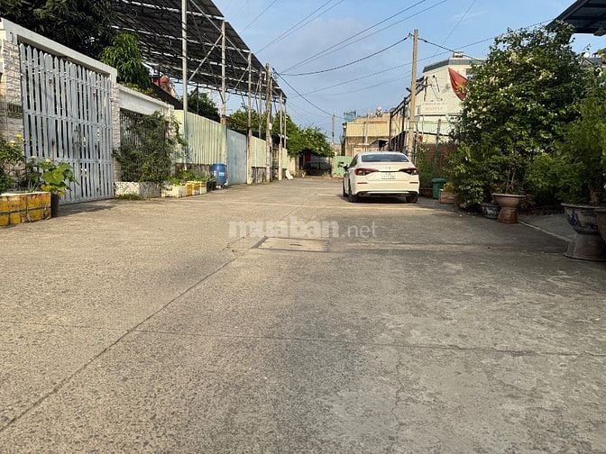 Bán nhà đường TL15, Thạnh Lộc, Q12. Hẻm xẻ hơi 8m. Giá 13,5 tỷ