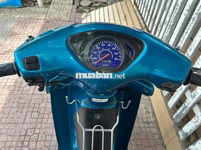 Honda Future 1 Xanh ngọc máy móc zin êm ngon