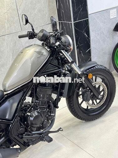 Honda Rebel 300 2025 Xám 2000km