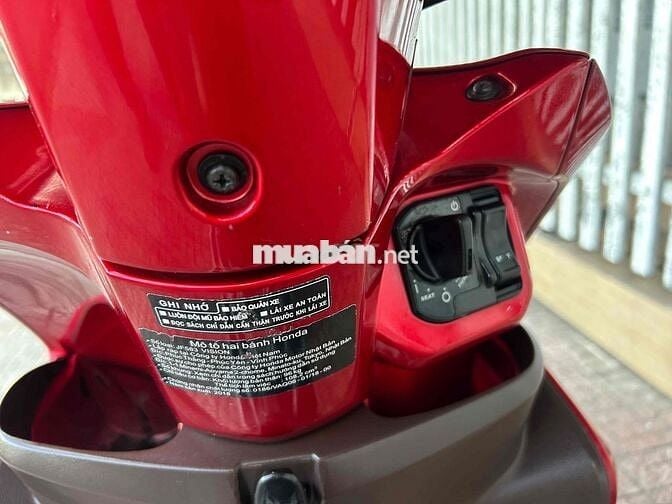 Honda Vision Fi Smartkey zin êm sạch đẹp chính chu