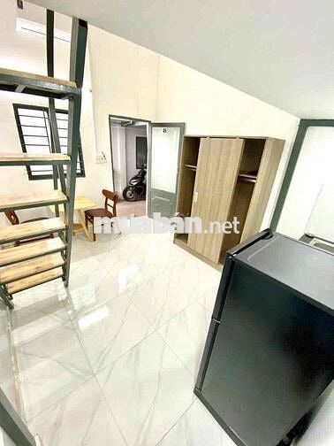 DUPLEX GÁC CAO ĐỨNG ĐƯỢC - SẠCH SẼ - CỬA SỔ THOÁNG