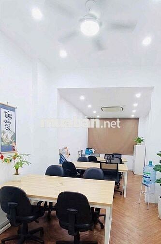 Chính Chủ Bán Nhà MT Đinh Tiên Hoàng 3x15,4 4T HĐT 1 Tỷ/Năm Giá 18,5Tỷ