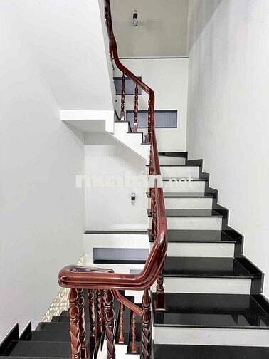 CHO THUÊ NHÀ MẶT TIỀN NGUYỄN MINH QUANG