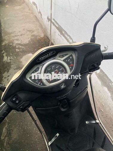 Honda Lead 2011 Vàng kem
