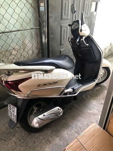 Honda Lead 2011 Vàng kem