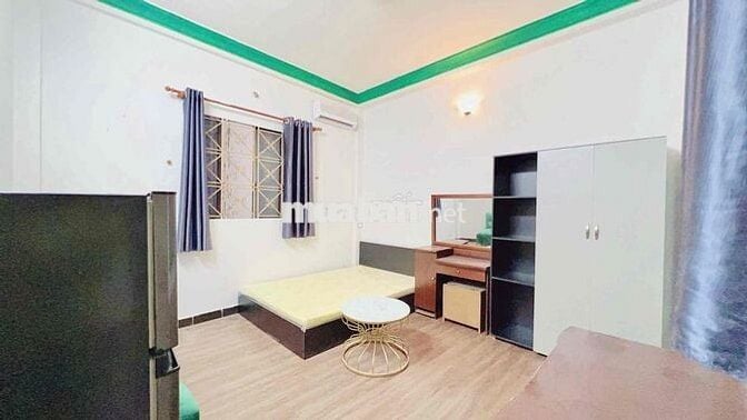 Phòng cửa sổ lớn 25m2 lầu1, mặt tiền, bếp ngăn riêng,cv Hoàng văn Thụ