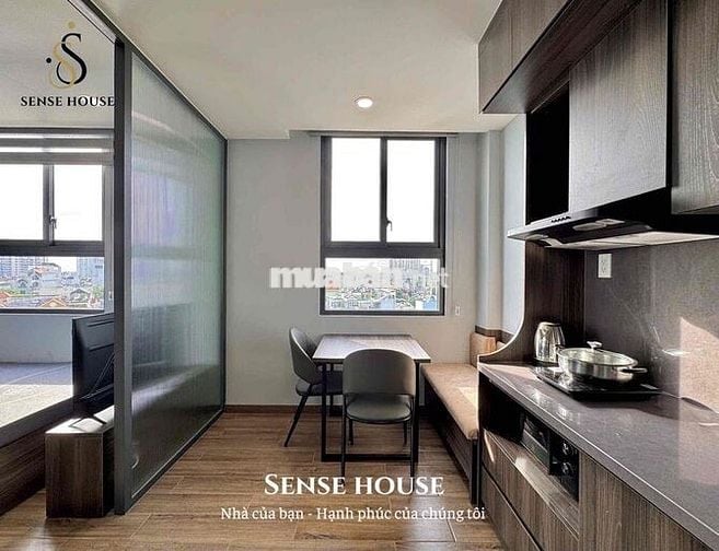Căn Hộ 1PN Ban Công | Nội Thất Luxury | Giáp Trung Tâm Quận 10