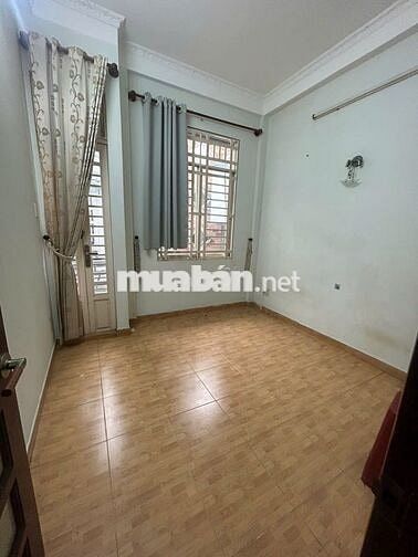 🔥 XÁCH VALI VÀO Ở NGAY! NHÀ 3 TẦNG - 5PN - SÁT ĐH BÁCH KHOA - 12 TR