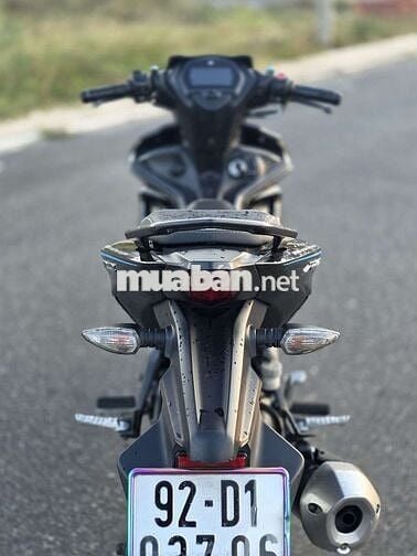 Yamaha Exciter 155 Đen bóng